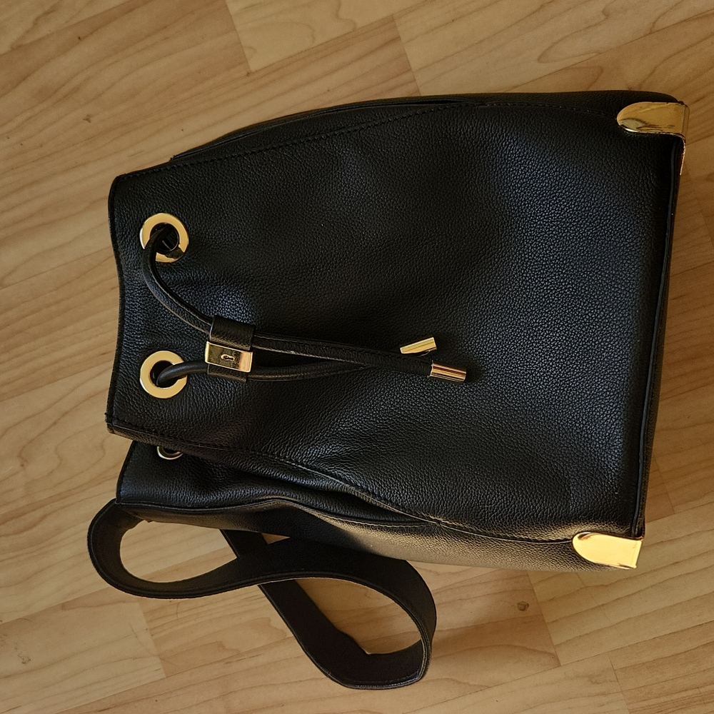 Vince Caputo bucket leather bag